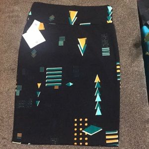 LuLaRoe Cassie skirt